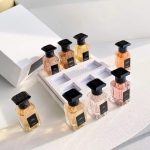 Guerlain Mini Perfume 8-Piece Gift Set - Image 3