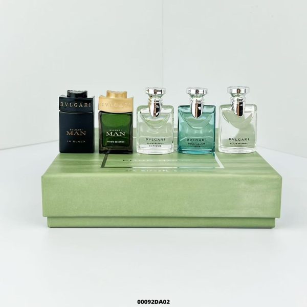 🌿 Bvlgari Darjeeling Tea & Classic Men's Perfume Set (5ml x 5) – Pure Luxury, Real Shots!