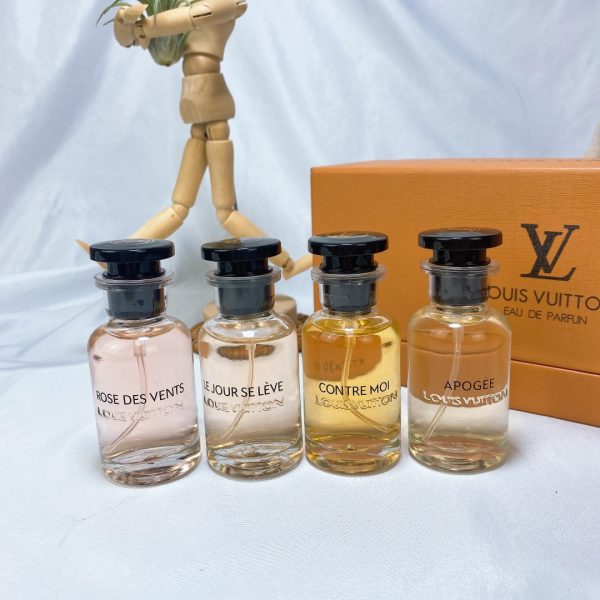 🔥 LV 4-in-1 Mid-Size Fragrance Collection (30ml x 4) – With Spray Nozzles, Real Shots!