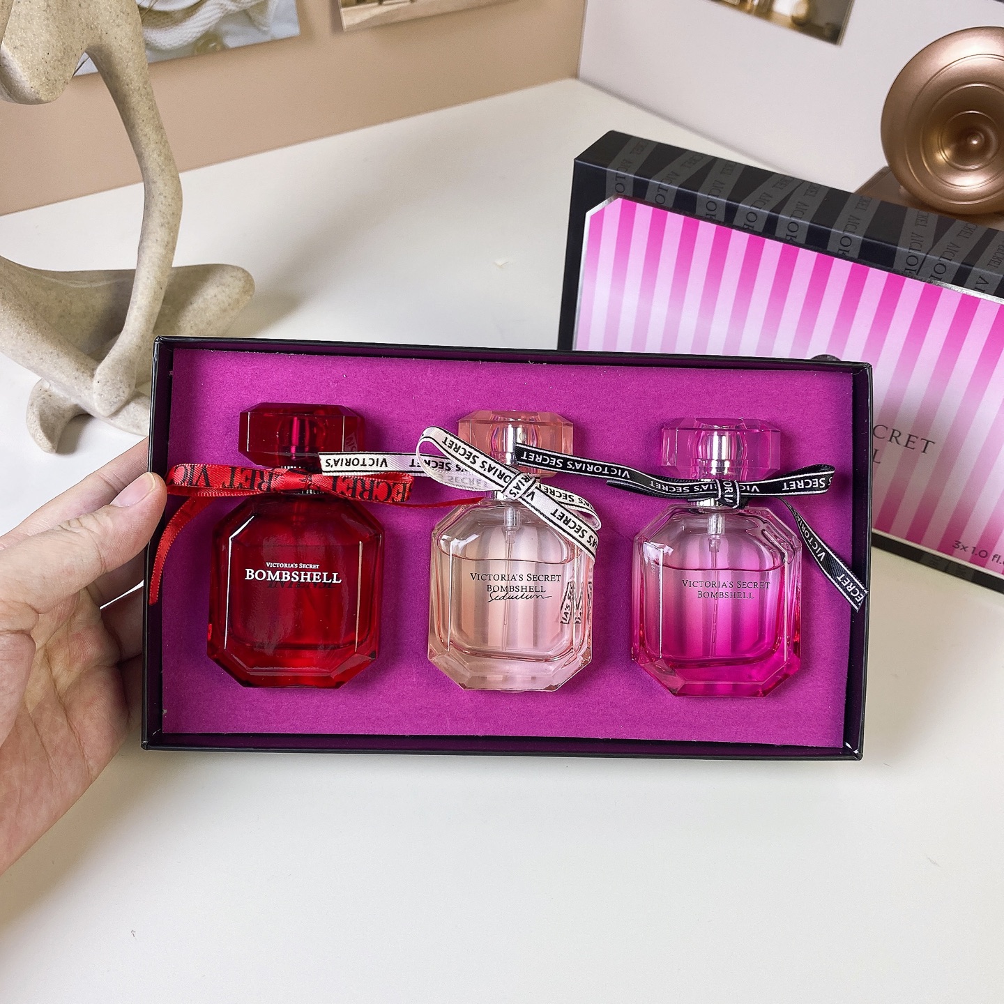 13428832055650770 💋 Premium Quality Victoria's Secret 3-Piece Perfume Set (30ml x 3 with Sprays!) - Image 1